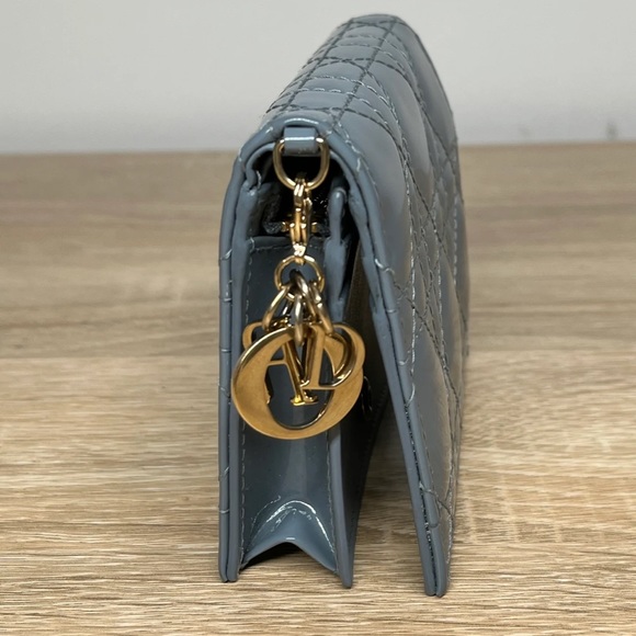 Christian Dior Compact Lady Dior Wallet Grey Patent Cannage Calfskin Wallet - Picture 4 of 7